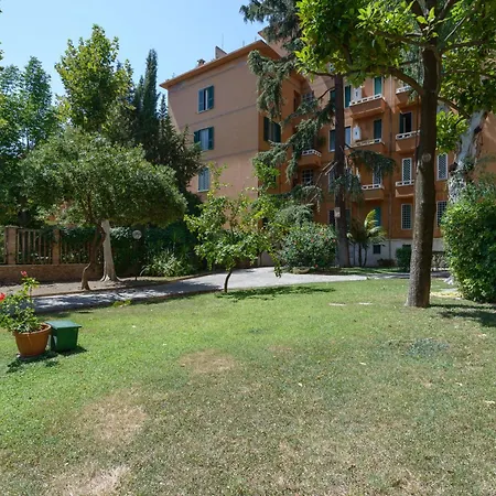 Grande Stanza Silenziosa Garbatella